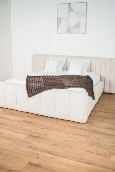 LIT COFFRE ARIA XL TISSU VELOURS ANTITACHE ET DEPERLANT 2 1 LIT COFFRE ARIA XL TISSU VELOURS ANTITACHE ET DEPERLANT 2 1