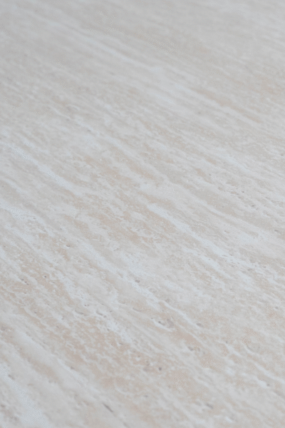 TABLE A MANGER PILLARD RONDE 3