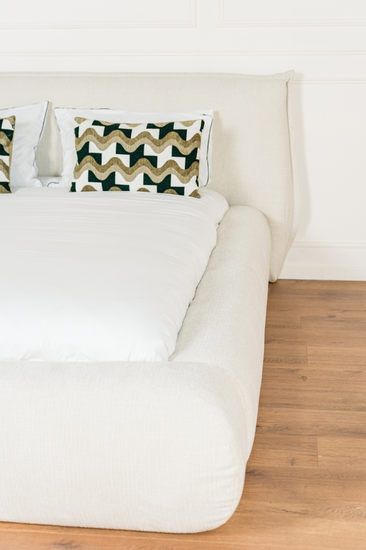 LIT COFFRE ALINE TISSU CHENILLE 4