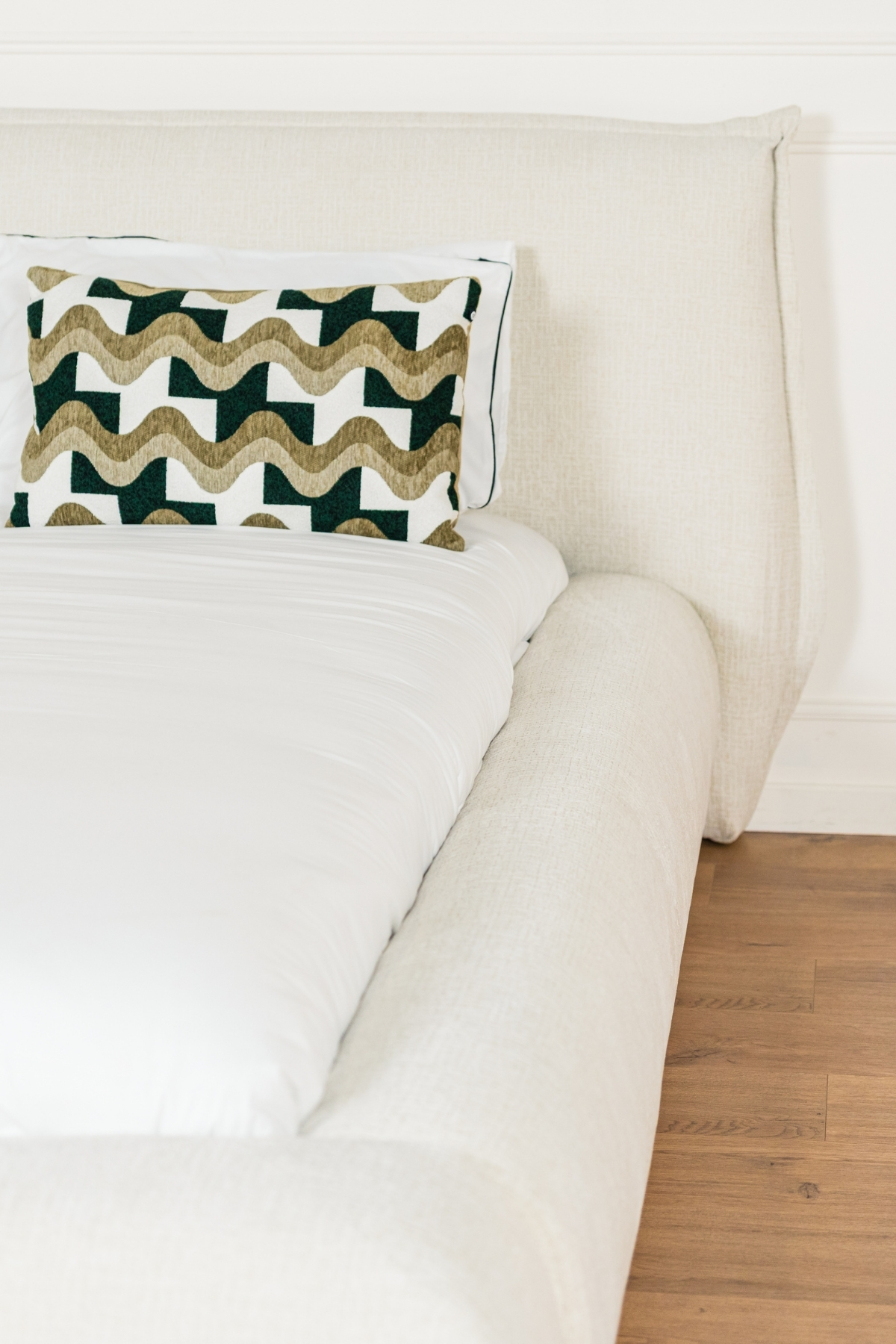 LIT COFFRE ALINE TISSU CHENILLE 5