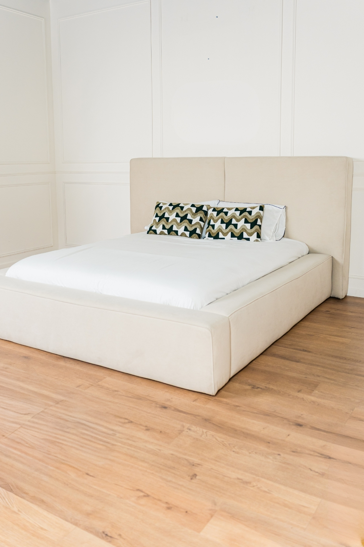 LIT COFFRE MAGNUM TISSU VELOURS 3